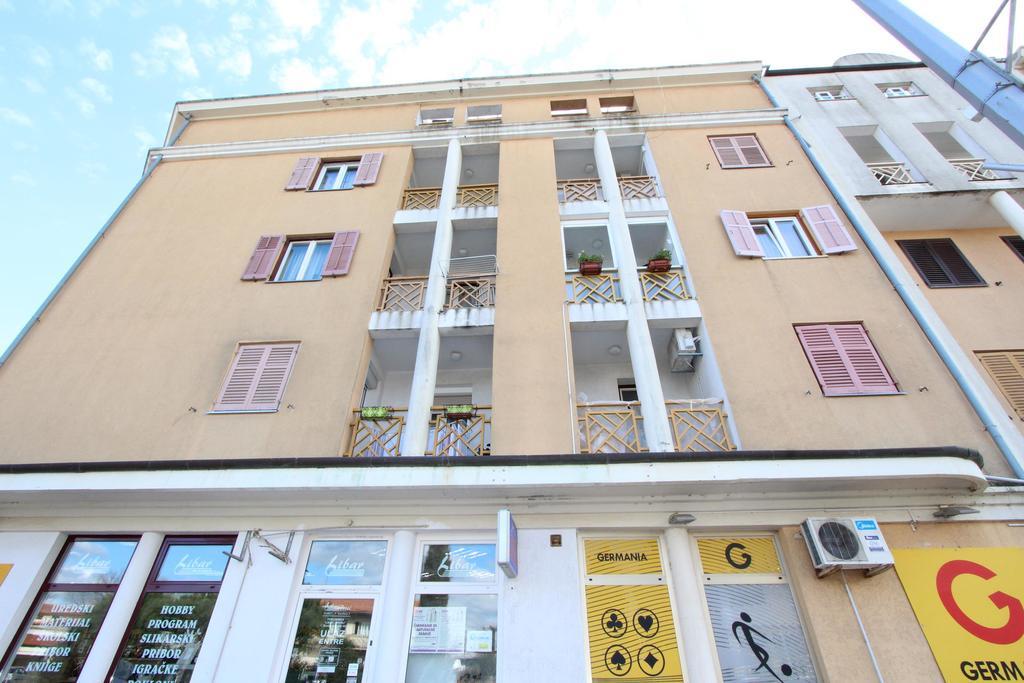 Room Roma Rovinj Exterior foto